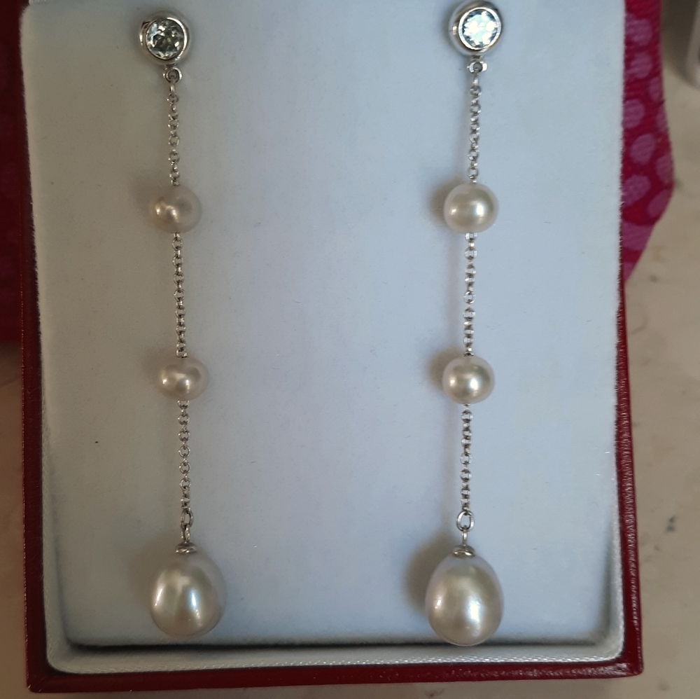 14k White Gold Chain Link Grey Pearl Earrings